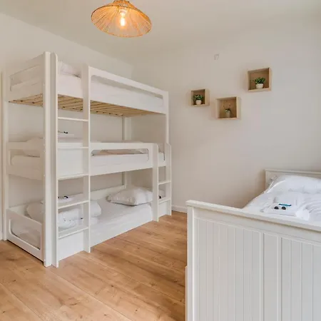 Apartment Ruim En Warm In De Winkelstraat *